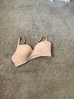Soma Smooth Nude Convertible Strapless Bra